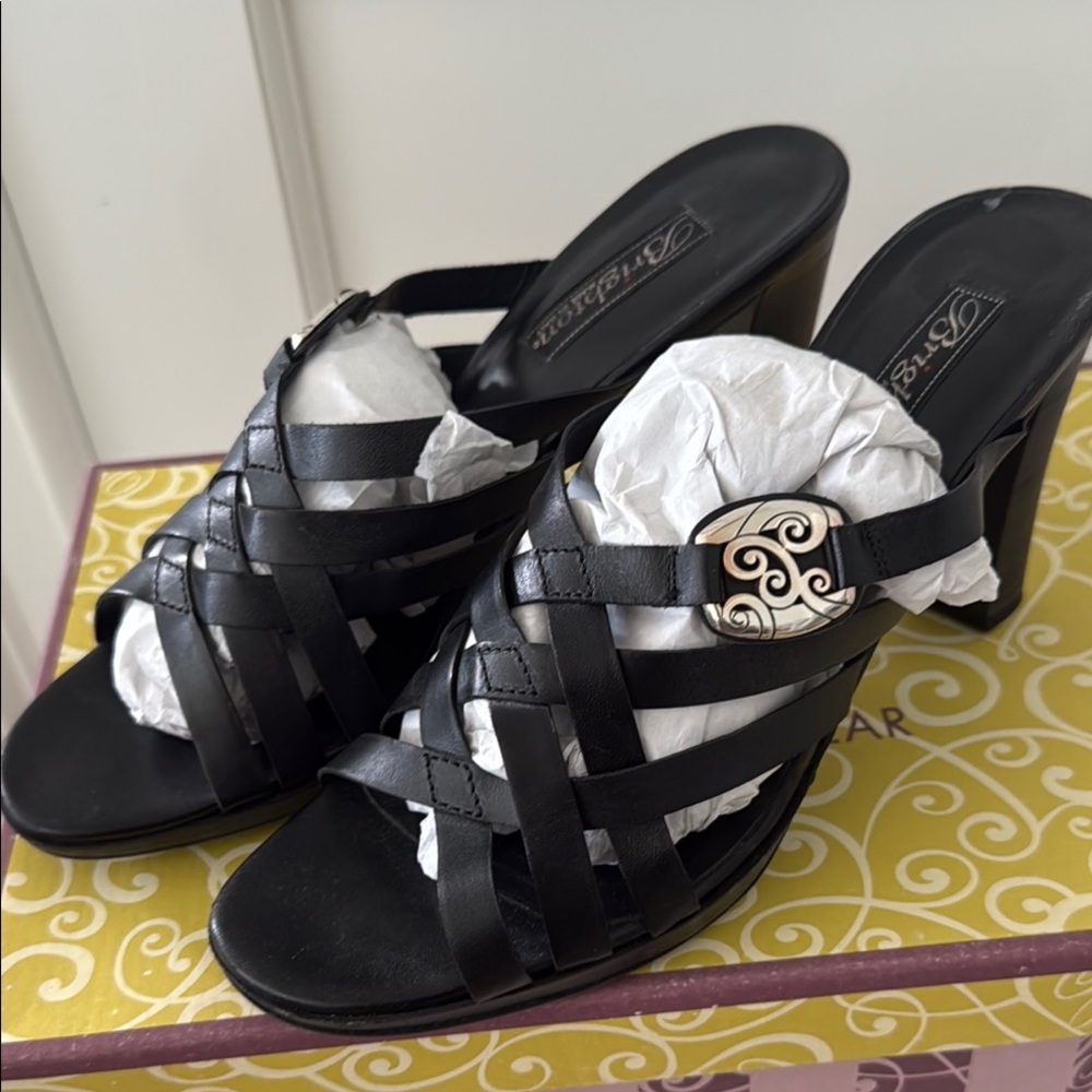 Brighton Black Heels with Elegant Design